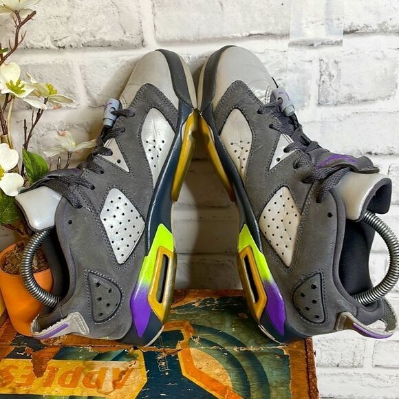 Jordan 6 Retro Low Sneakers Shoes - Picture 6 of 9